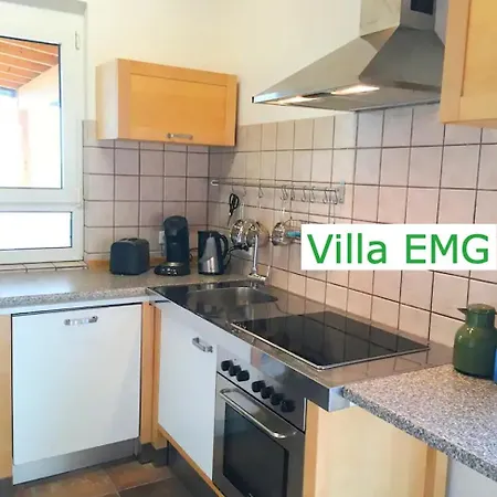 Event Haus Emg Fuer Familien Und Gruppen Bis 22 Personen Mit Partyraum