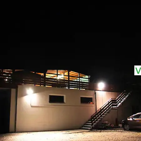 Event Haus Emg Fuer Familien Und Gruppen Bis 22 Personen Mit Partyraum *