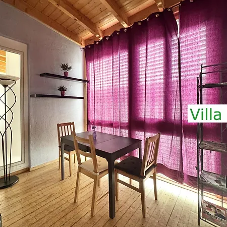 Event Haus Emg Fuer Familien Und Gruppen Bis 22 Personen Mit Partyraum Appartement